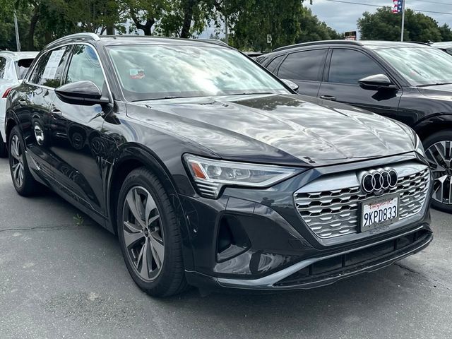 2024 Audi Q8 e-tron Premium Plus