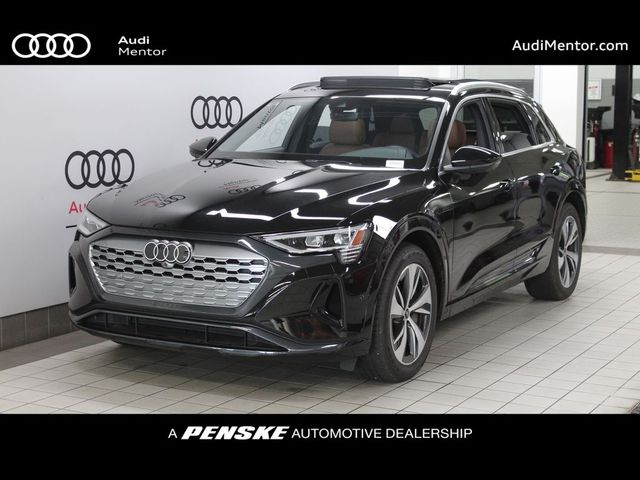 2024 Audi Q8 e-tron Premium Plus