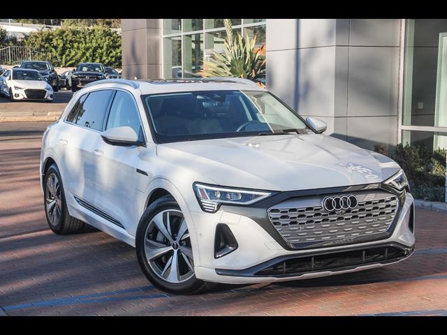 2024 Audi Q8 e-tron Premium Plus