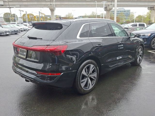 2024 Audi Q8 e-tron Premium Plus