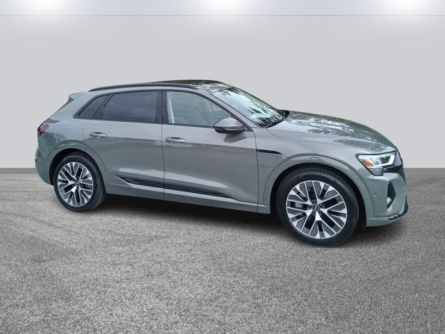 2024 Audi Q8 e-tron Premium Plus