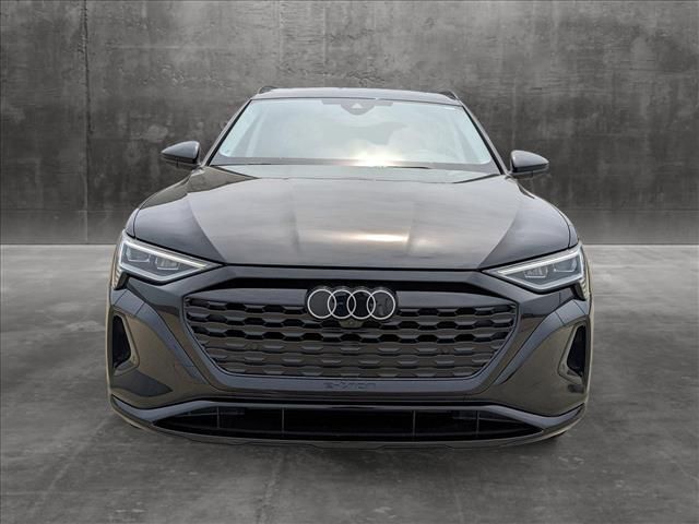 2024 Audi Q8 e-tron Premium Plus