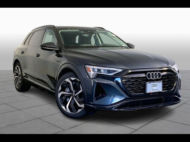 2024 Audi Q8 e-tron Premium Plus