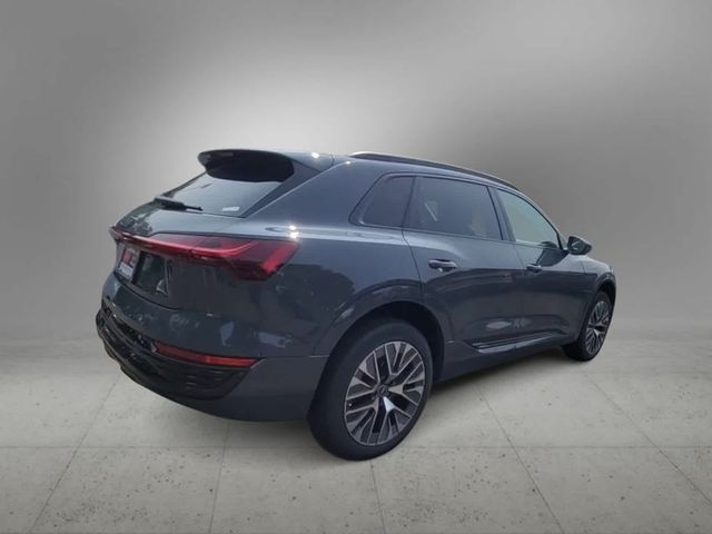 2024 Audi Q8 e-tron Premium Plus