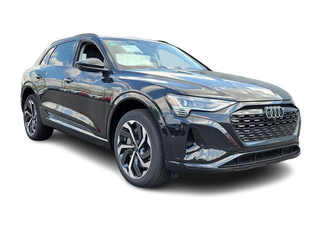 2024 Audi Q8 e-tron Premium Plus