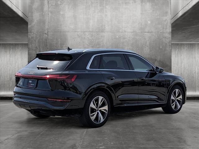 2024 Audi Q8 e-tron Premium Plus