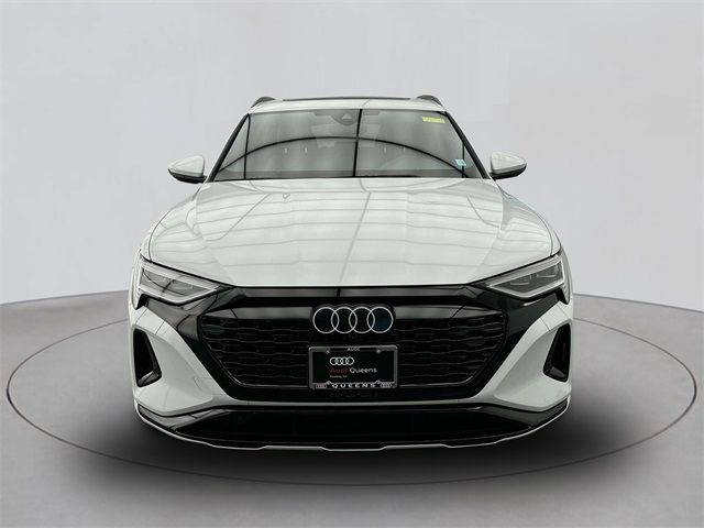 2024 Audi Q8 e-tron Premium Plus