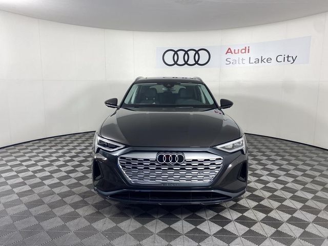 2024 Audi Q8 e-tron Premium Plus