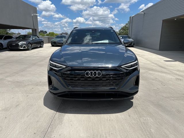 2024 Audi Q8 e-tron Premium Plus