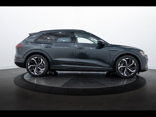 2024 Audi Q8 e-tron Premium Plus