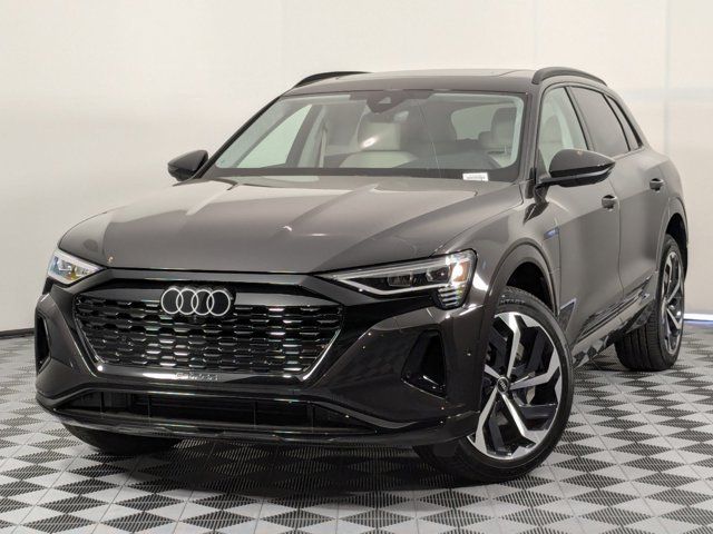 2024 Audi Q8 e-tron Premium Plus