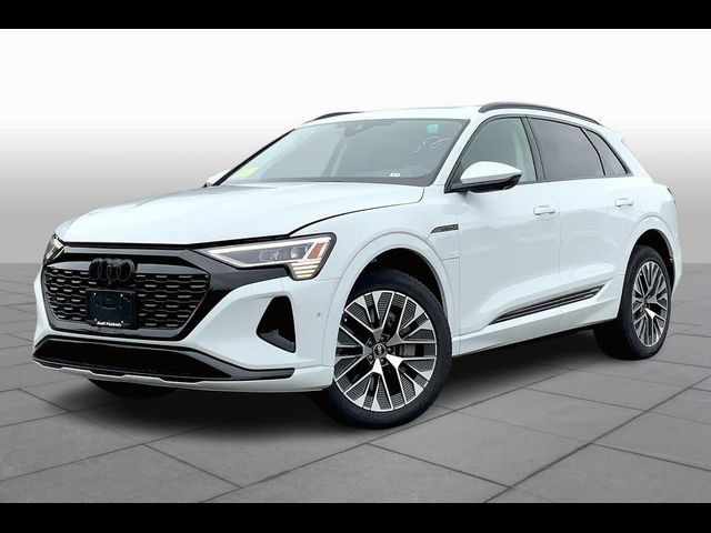 2024 Audi Q8 e-tron Premium Plus