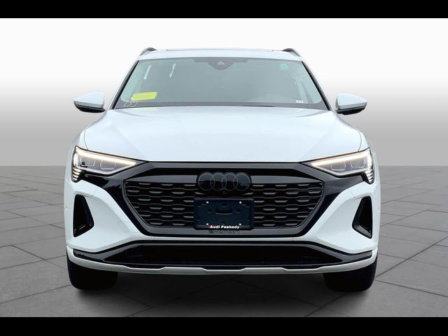 2024 Audi Q8 e-tron Premium Plus