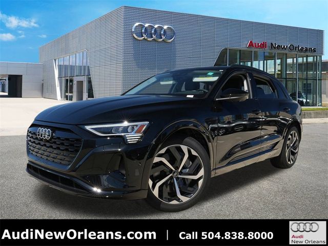 2024 Audi Q8 e-tron Premium Plus