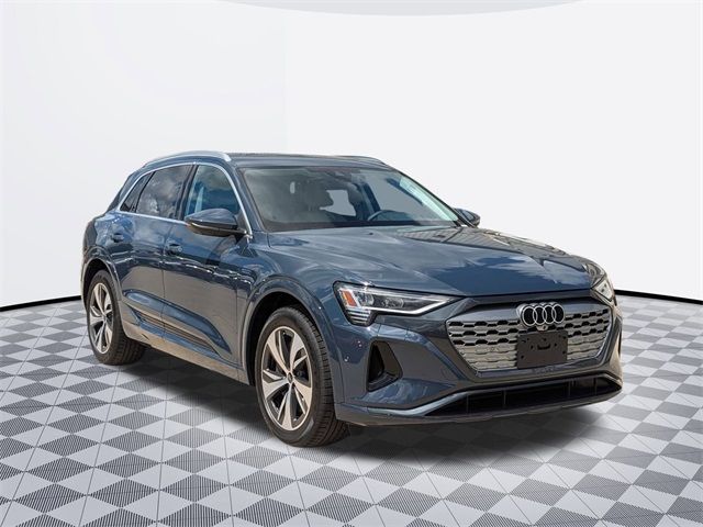 2024 Audi Q8 e-tron Premium Plus