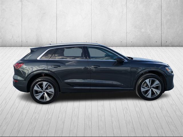 2024 Audi Q8 e-tron Premium Plus