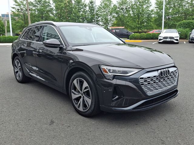 2024 Audi Q8 e-tron Premium Plus