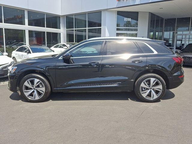2024 Audi Q8 e-tron Premium Plus