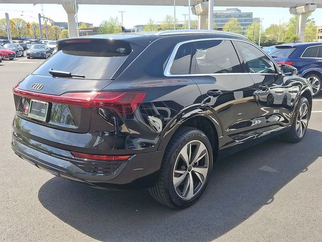 2024 Audi Q8 e-tron Premium Plus