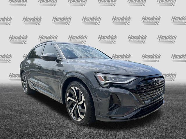 2024 Audi Q8 e-tron Premium Plus