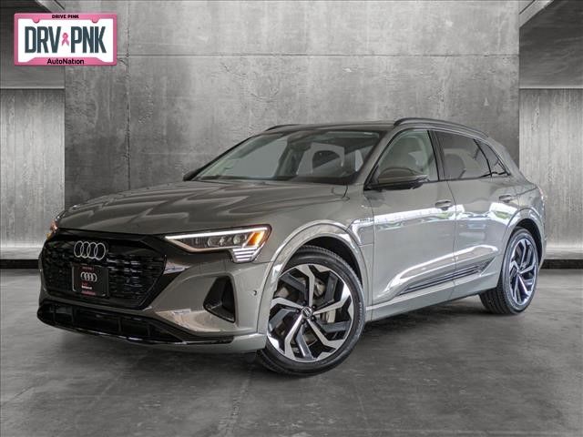 2024 Audi Q8 e-tron Premium Plus