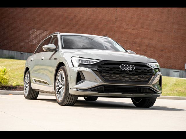 2024 Audi Q8 e-tron Premium Plus