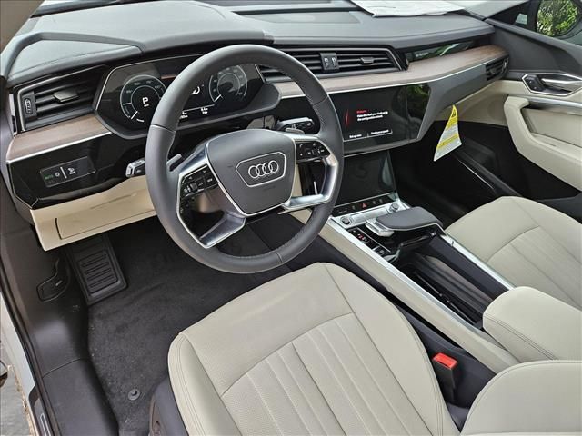 2024 Audi Q8 e-tron Premium Plus