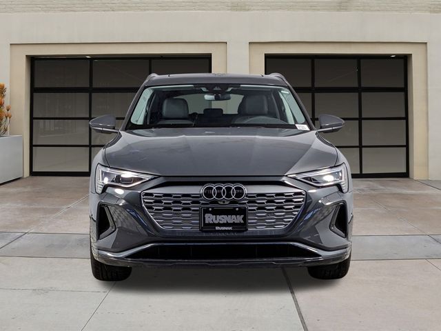 2024 Audi Q8 e-tron Premium Plus