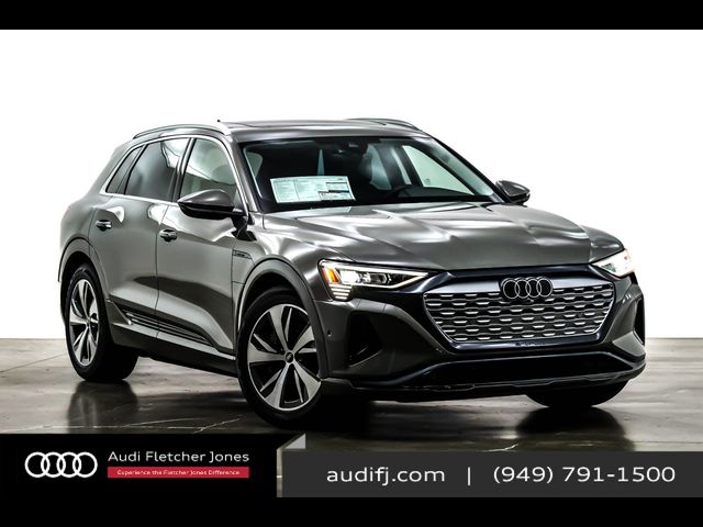 2024 Audi Q8 e-tron Premium Plus