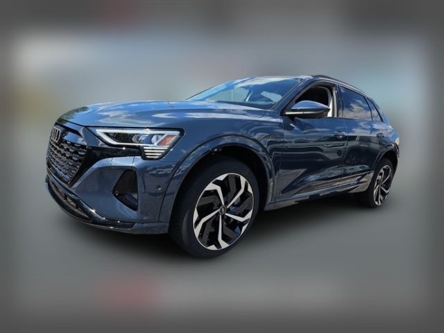 2024 Audi Q8 e-tron Premium Plus