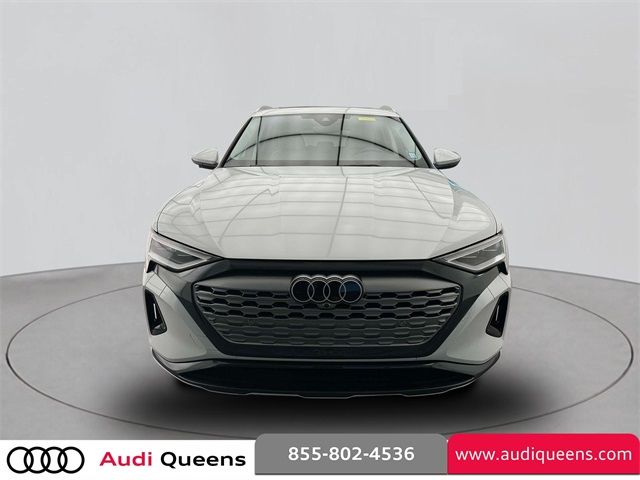 2024 Audi Q8 e-tron Premium Plus