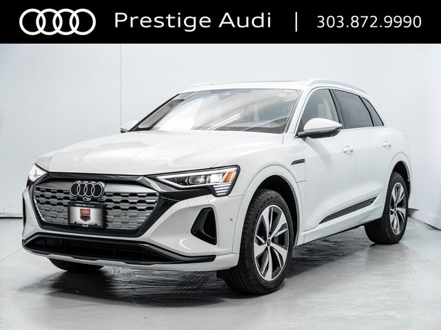 2024 Audi Q8 e-tron Premium Plus