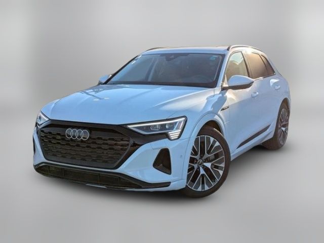 2024 Audi Q8 e-tron Premium Plus