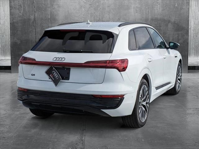 2024 Audi Q8 e-tron Premium Plus