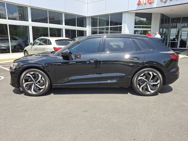 2024 Audi Q8 e-tron Premium Plus