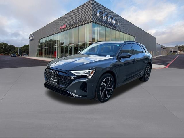 2024 Audi Q8 e-tron Premium Plus