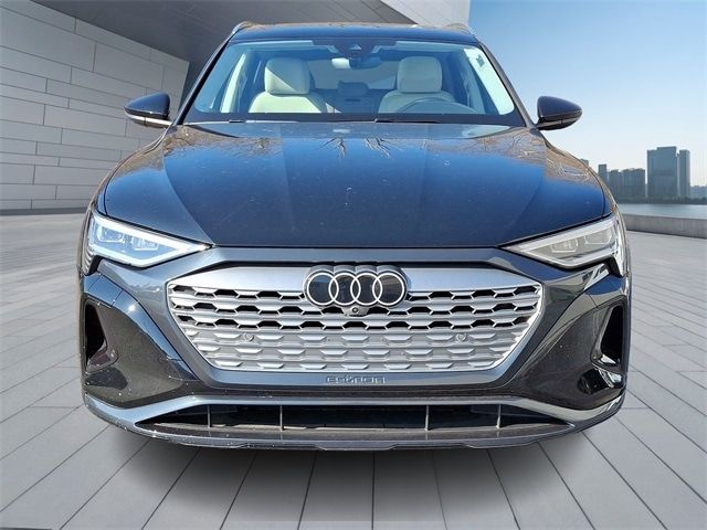 2024 Audi Q8 e-tron Premium Plus