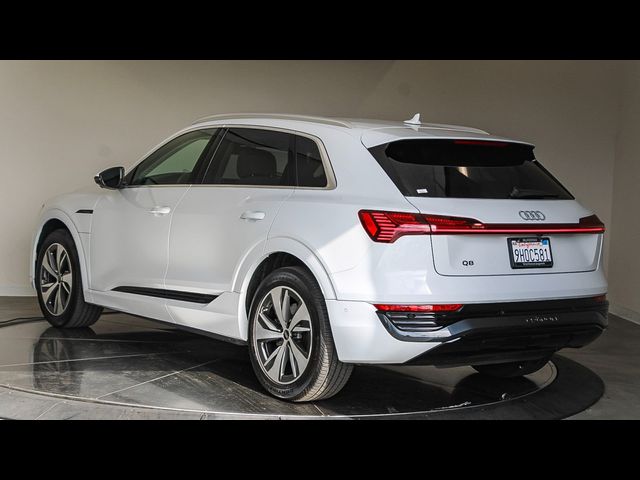 2024 Audi Q8 e-tron Premium Plus