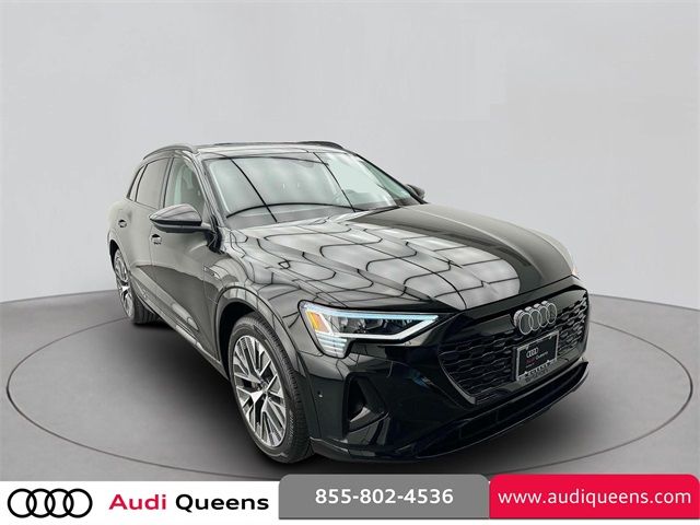 2024 Audi Q8 e-tron Premium Plus