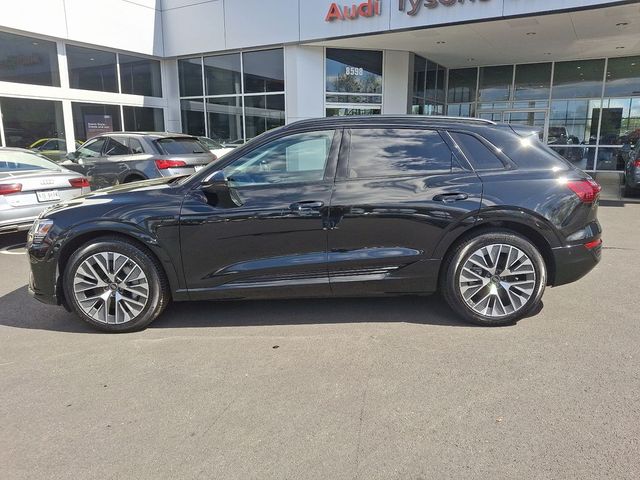 2024 Audi Q8 e-tron Premium Plus