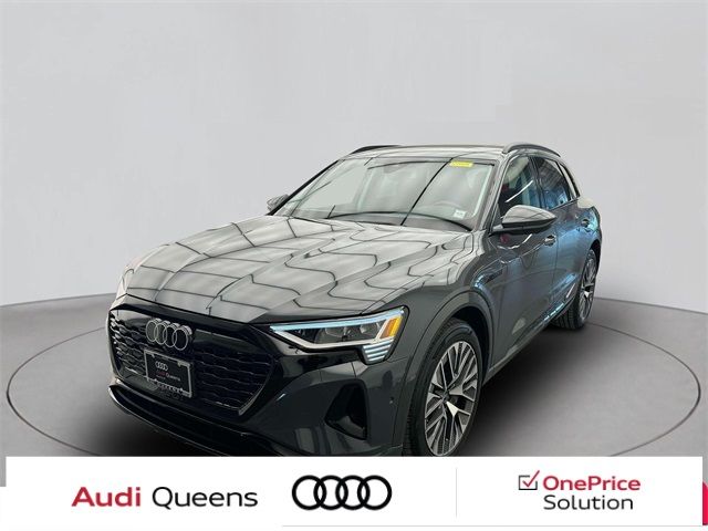 2024 Audi Q8 e-tron Premium Plus