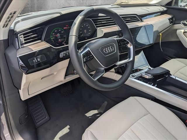 2024 Audi Q8 e-tron Premium Plus