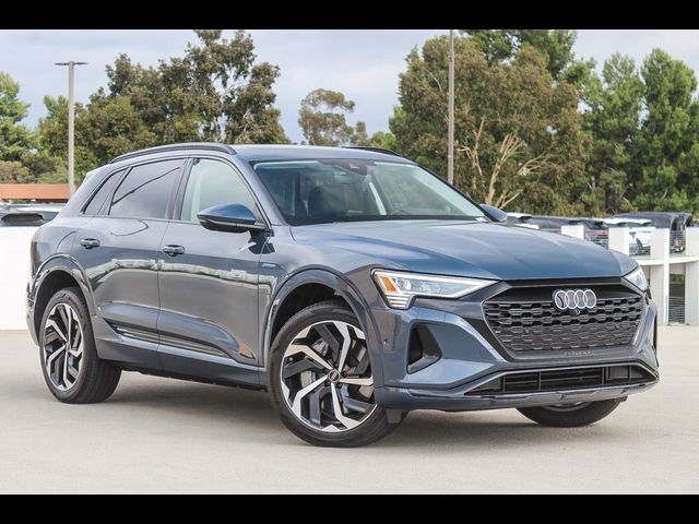 2024 Audi Q8 e-tron Premium Plus