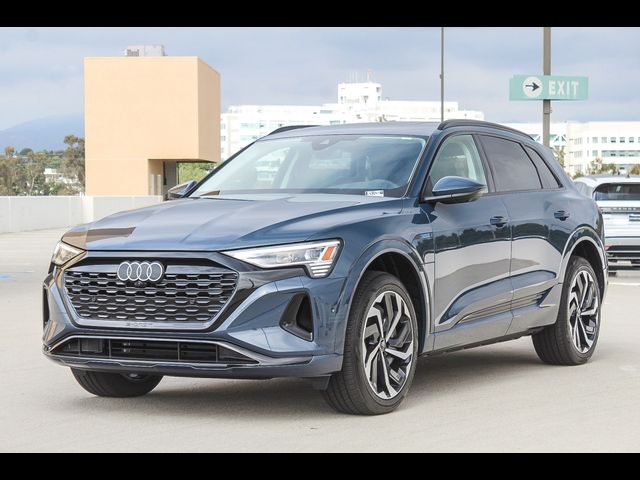 2024 Audi Q8 e-tron Premium Plus