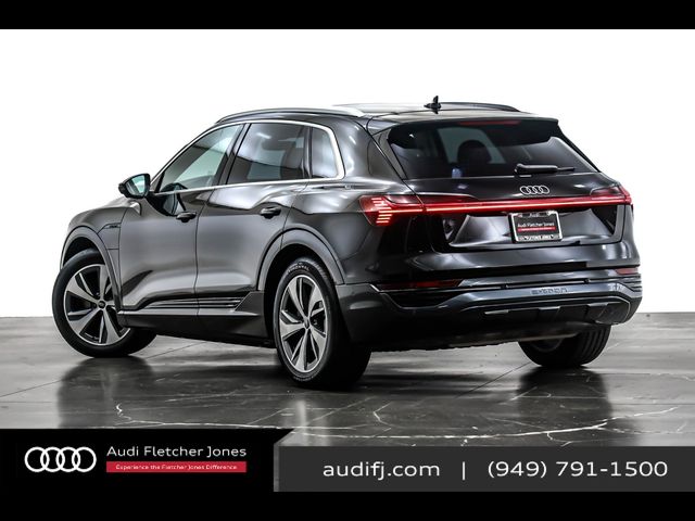 2024 Audi Q8 e-tron Premium Plus