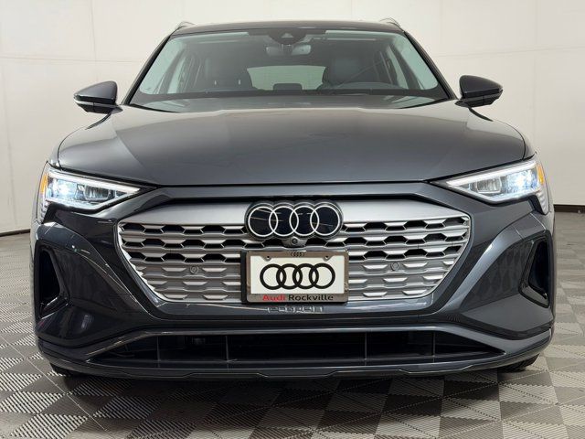 2024 Audi Q8 e-tron Premium Plus
