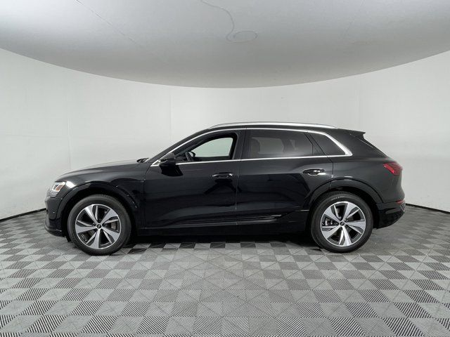 2024 Audi Q8 e-tron Premium Plus