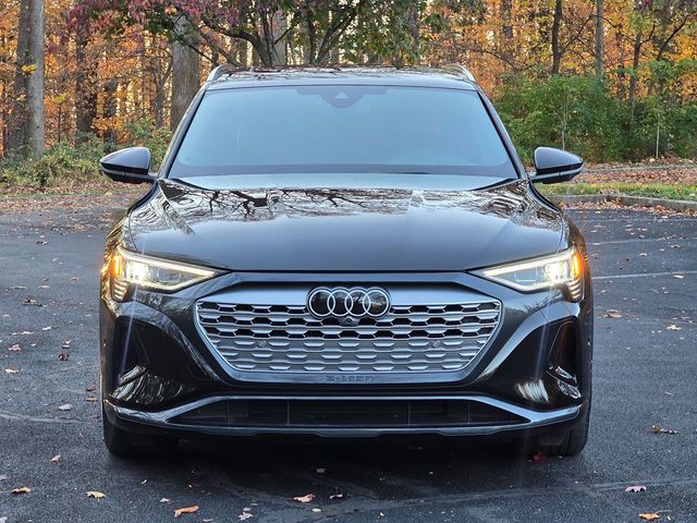 2024 Audi Q8 e-tron Premium Plus