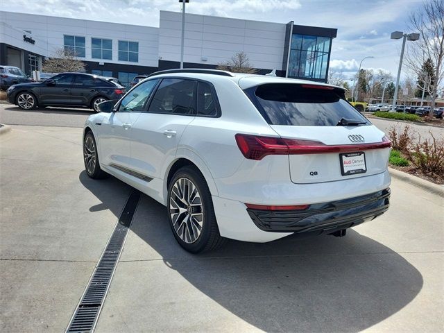 2024 Audi Q8 e-tron Premium Plus