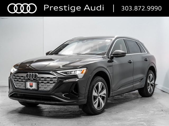 2024 Audi Q8 e-tron Premium Plus